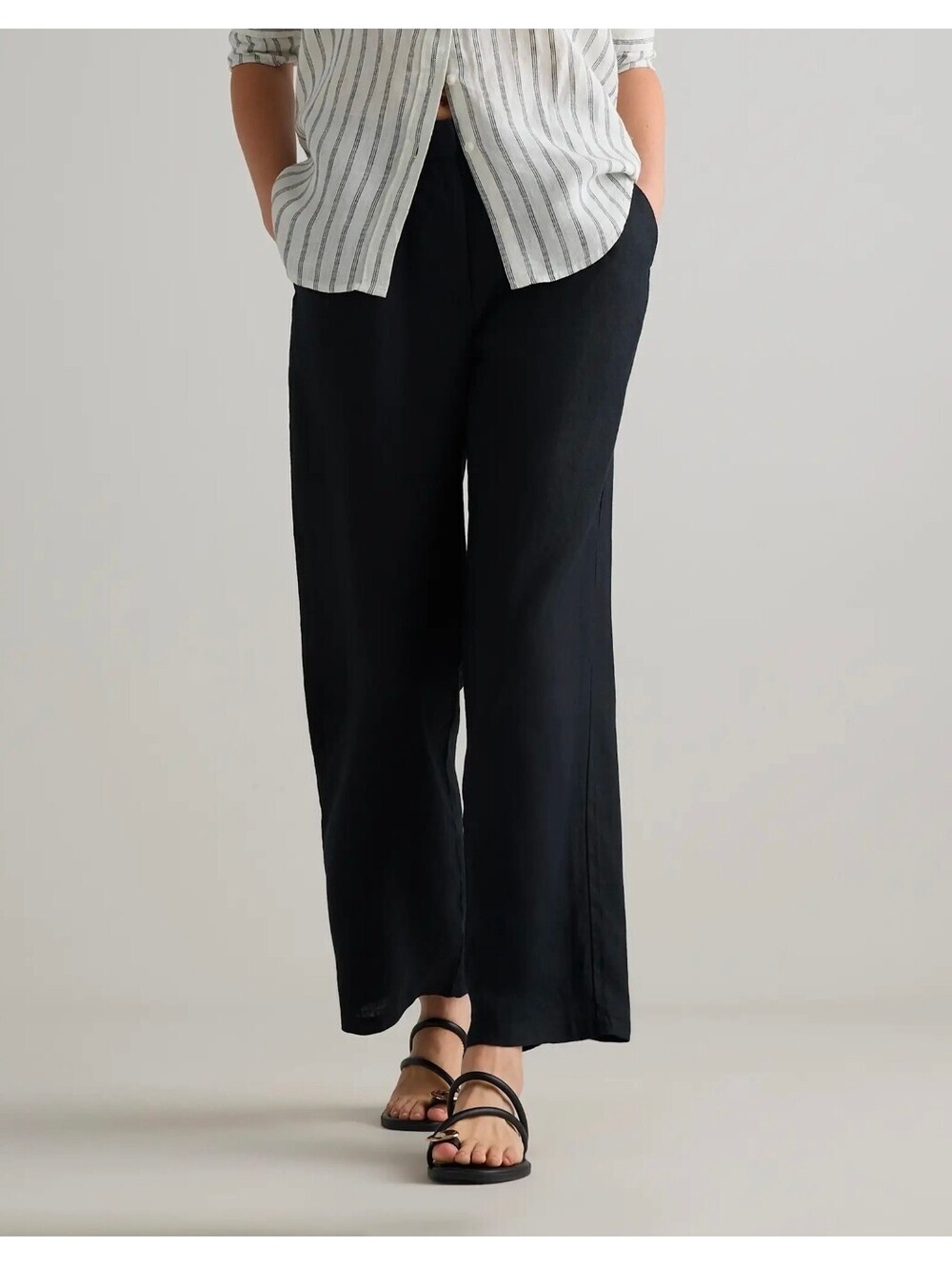 Black 100% European Linen Pleated Trousers, Size 8